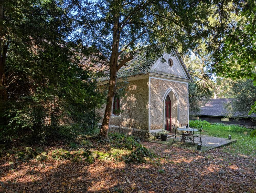 Gîte dans une chapelle Vallée de Chevreuse proche Paris