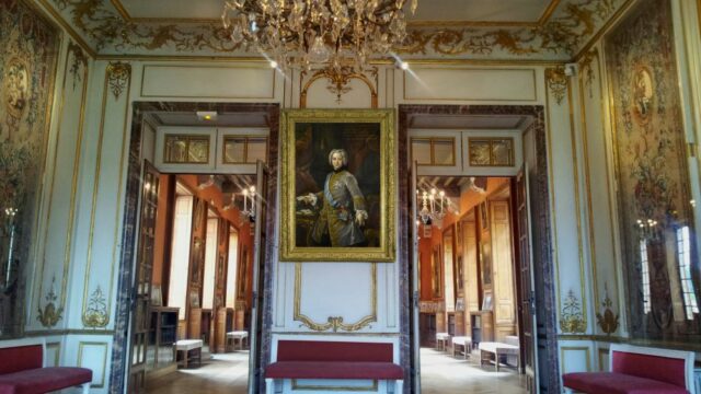 Château de Breteuil enfilade de salons et grande galerie