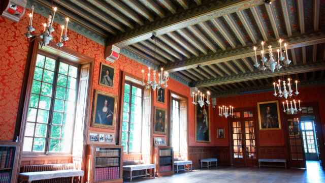 Château de Breteuil Grande Galerie