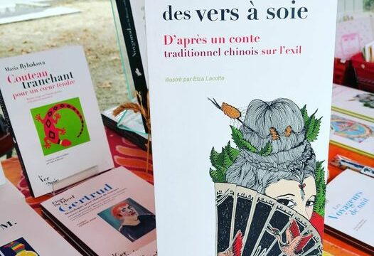 Livre édition Le Ver à Soie