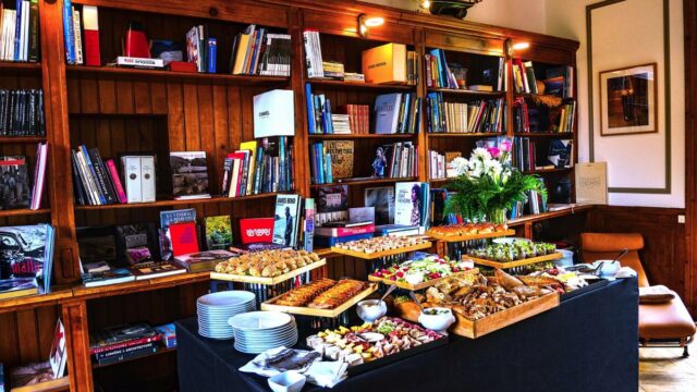 intérieur buffet Château de Vaugrigneuse