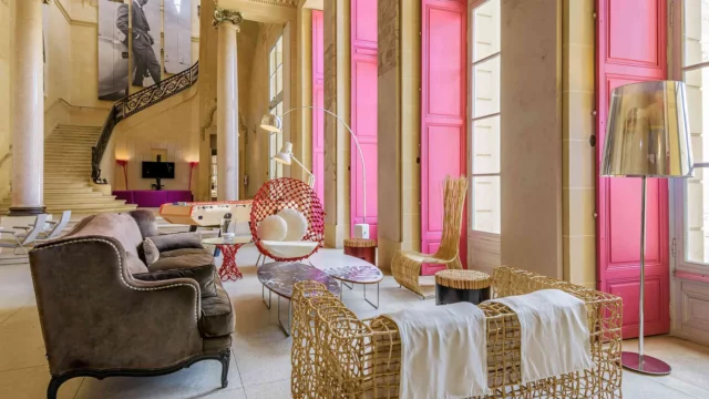 Salon d'entrée château de Rochefort