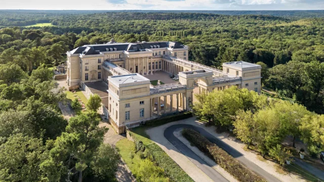 Vue aérienne château de Rochefort